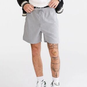 Aeropostale Gray Flat Front Men Shorts